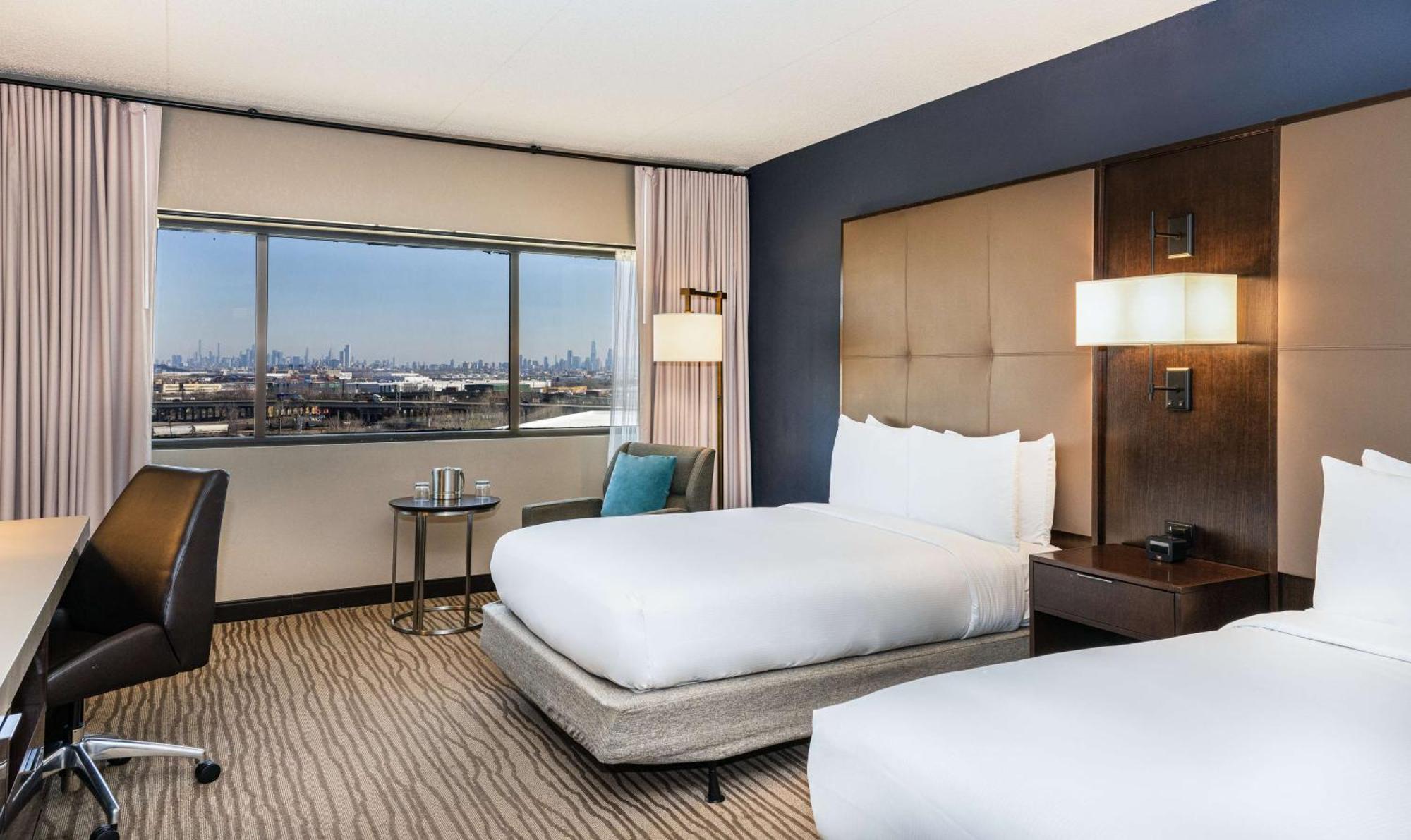 Doubletree By Hilton Hotel Newark Airport Exterior foto