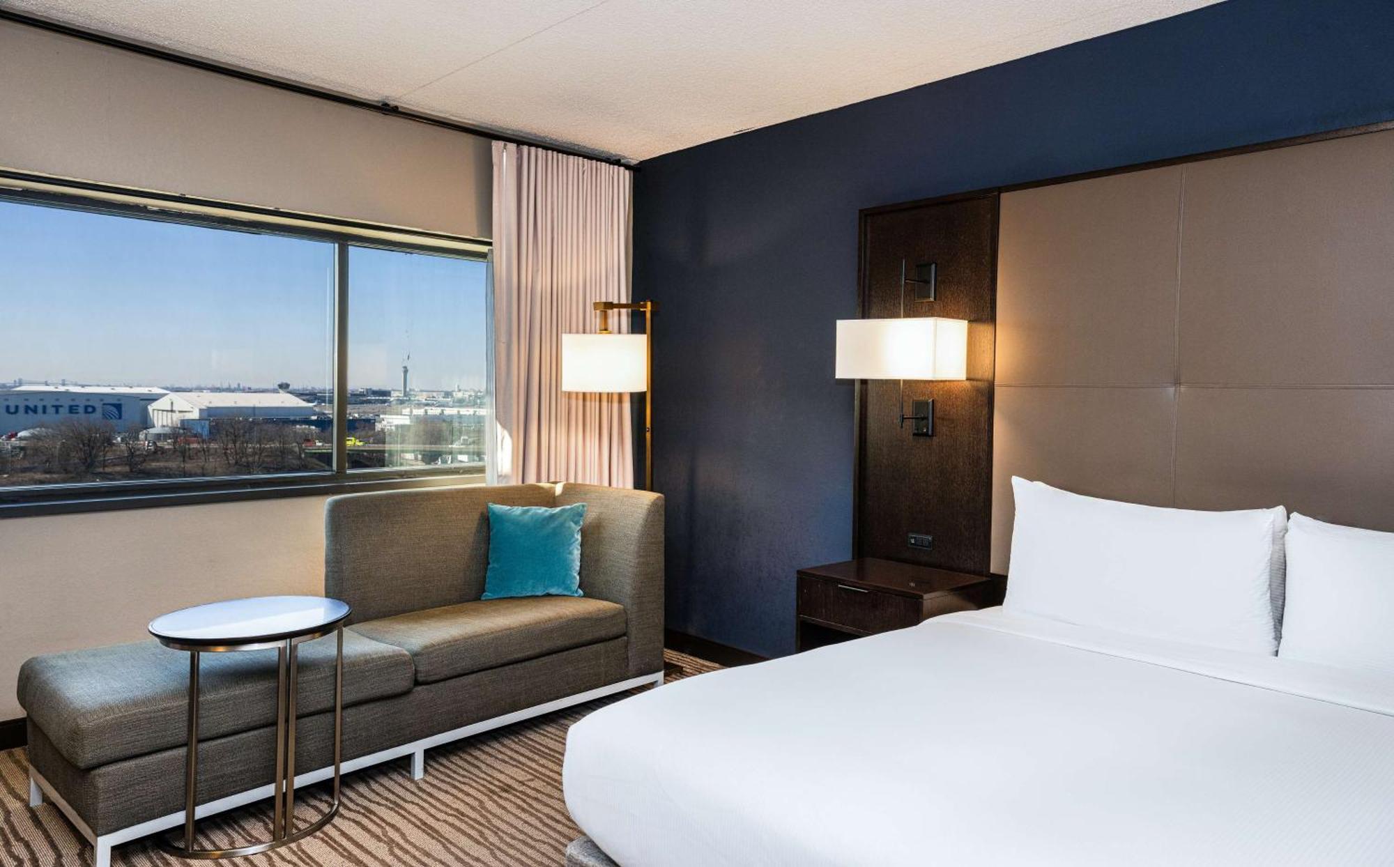 Doubletree By Hilton Hotel Newark Airport Exterior foto